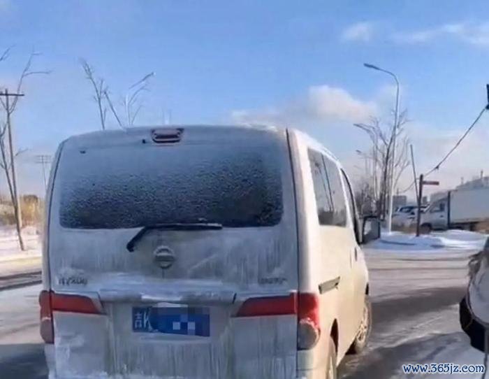 因司机临时涨价,刘先生和一又友被动半途下车。图源:受访者提供